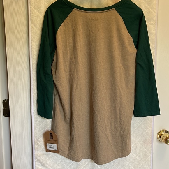Rei Coop Women Top, Beige and Green with Orange Logo, Size XL - Picture 4 of 6